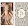 Maileg Little Miss Mouse in ihrem Tagesbett