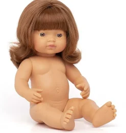 Miniland-Puppenmädchen mit roten Haaren